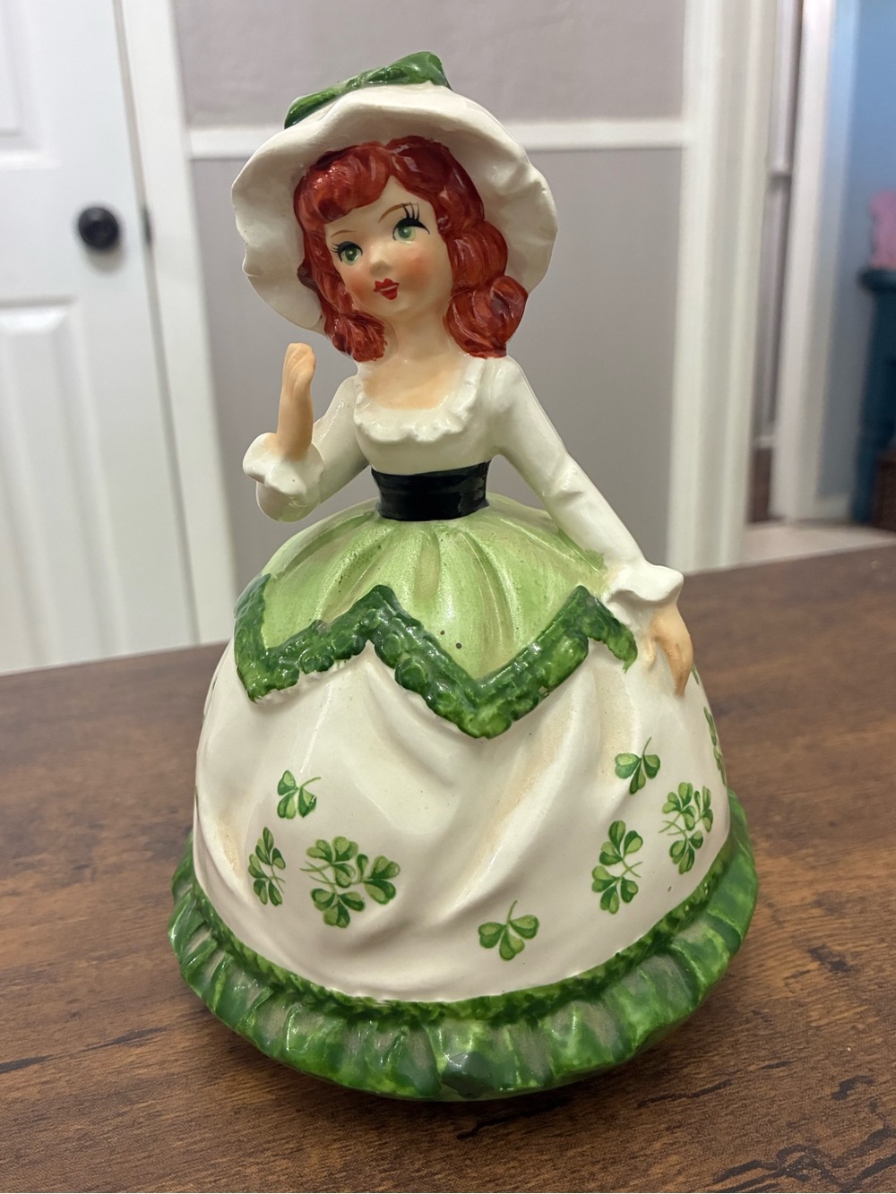 Vintage Irish Girl Music Box Figurine - Picture 1 of 9